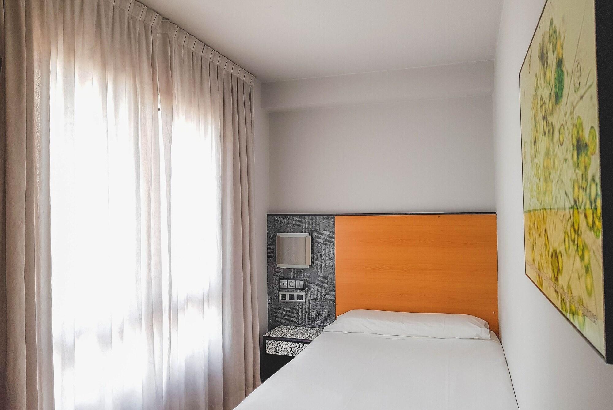 Hotel Faranda Pathos Gijon, Ascend Hotel Collection Exterior foto